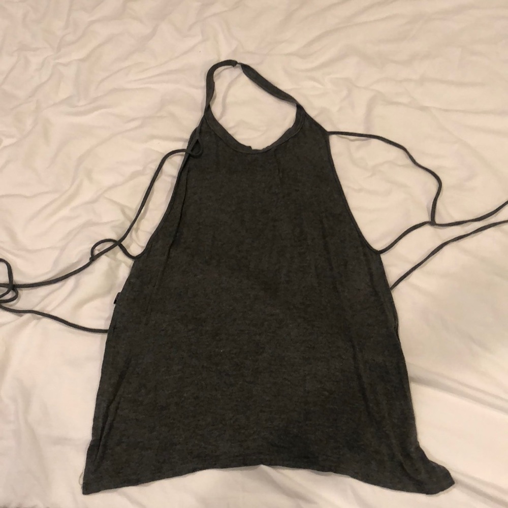 forever 21 BACKLESS shirt, super cute!